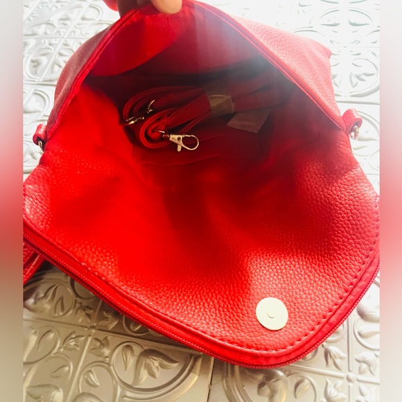 ♦️SOLD♦️NEW NFL Kansas City Chiefs Littleearth Red Wristlet Purse/Crossbody - Picture 4 of 7